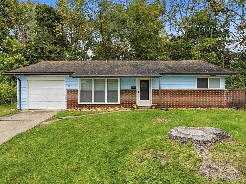 1st image of 809 Hackberry Dr