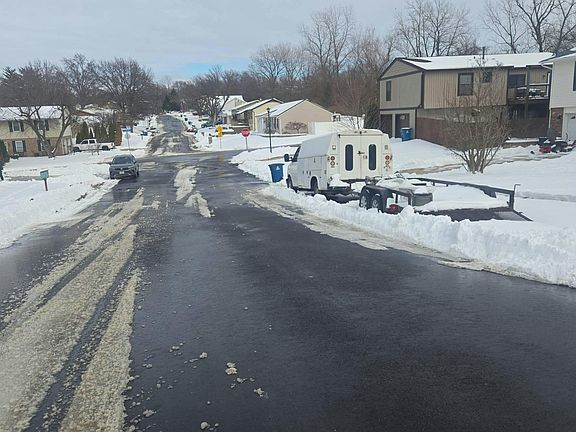 5th image of 1608 Dartmouth Dr