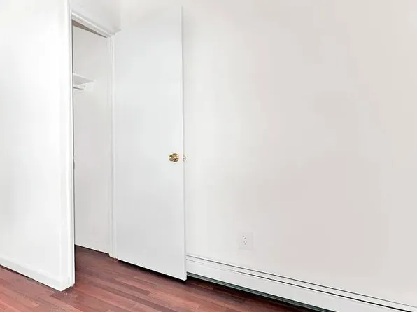 152 Orchard Street image 5 of 6