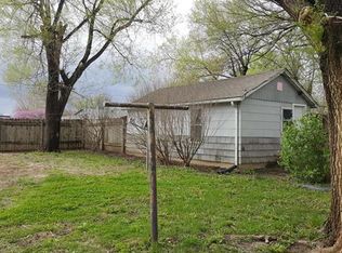 500 E 3rd St, Creighton, MO 64739