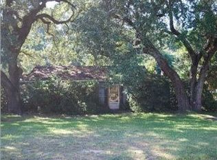 10560 Oak Ave, Grand Bay, AL 36541