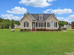 8470 Whilshire Ct, Bailey, NC 27807