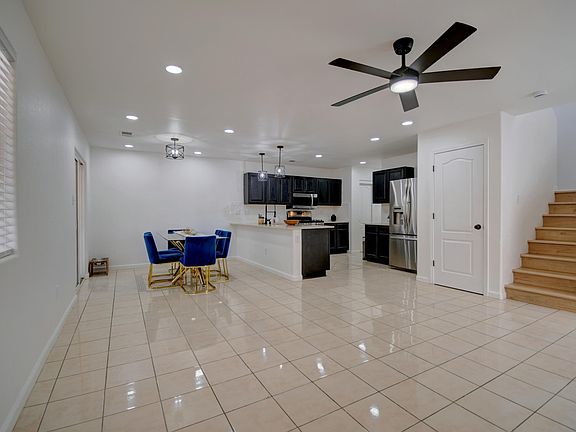 3rd image of 3401 Yellow Pine Ln SW