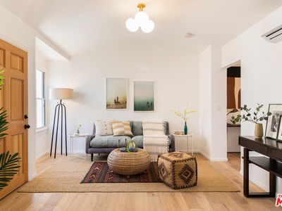 5846 3/4 Willoughby Ave, Los Angeles, CA, 90038