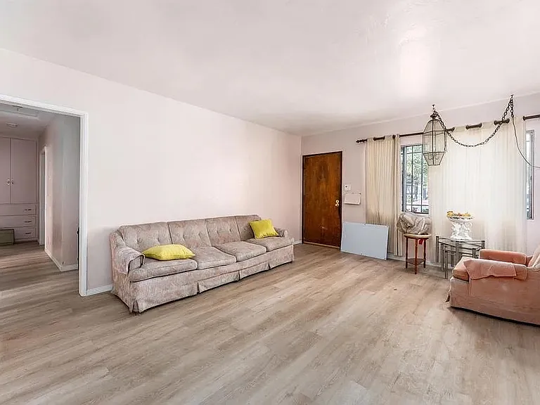 1479 W Evans St #1 — Photo 17