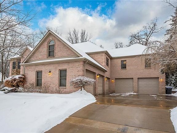2nd image of 172 Oakview Dr