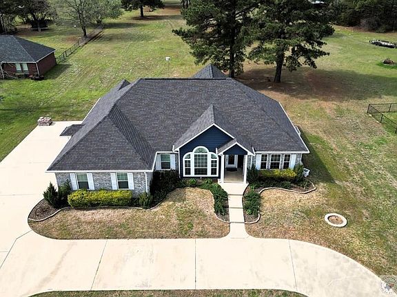 2nd image of 50 Beaver Lake Dr