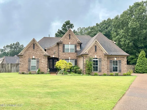 1631 Imboden Cv, Nesbit, MS 38651