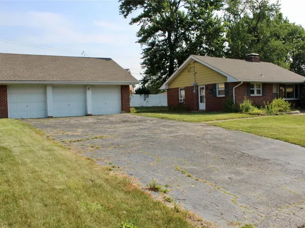 12119 Lowill Ln, Saint Louis, MO 63126