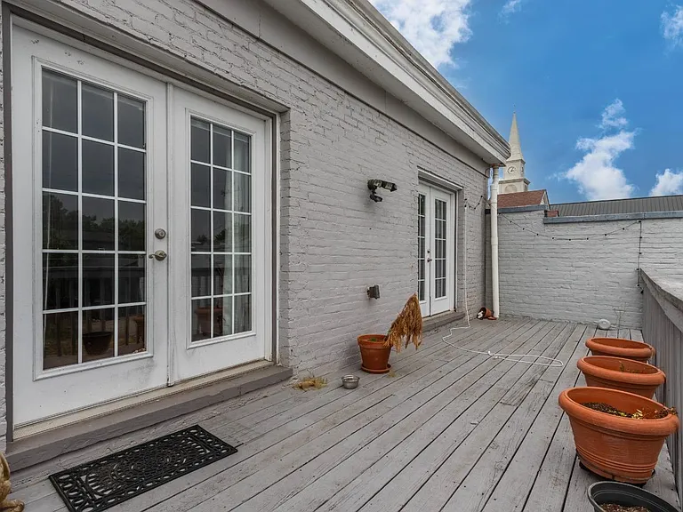 316 Walnut St — Photo 10