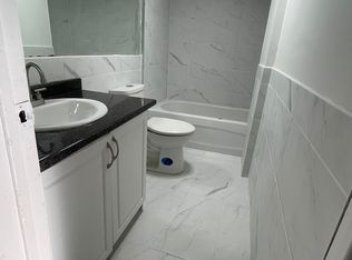 7292 Redfox Rd, Mississauga, ON L4T2L8