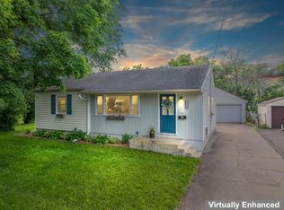 1622 3rd St NE, Rochester, MN 55906