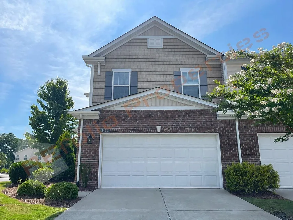 1454 Glenwater Dr