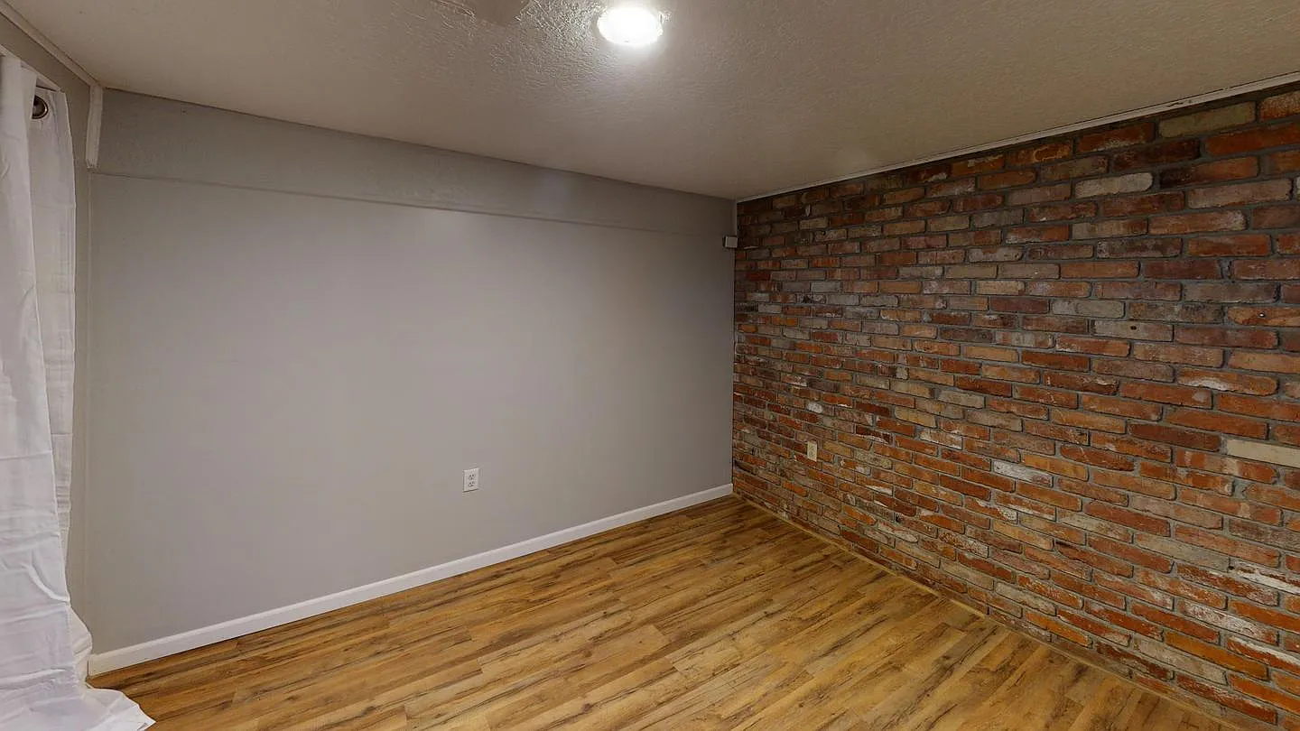 Spacious & Updated Home in Lee's Summit Great Location! — Photo 4