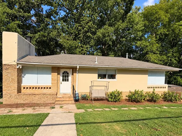 2021 Kent Way, Hoover, AL 35226
