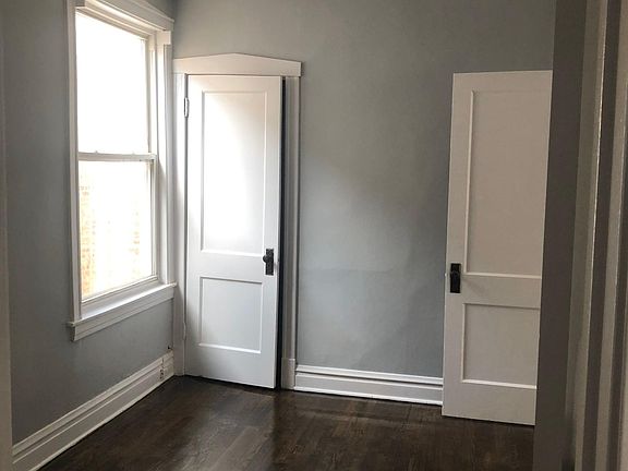 4th image of 4312 W Schubert Ave #2
