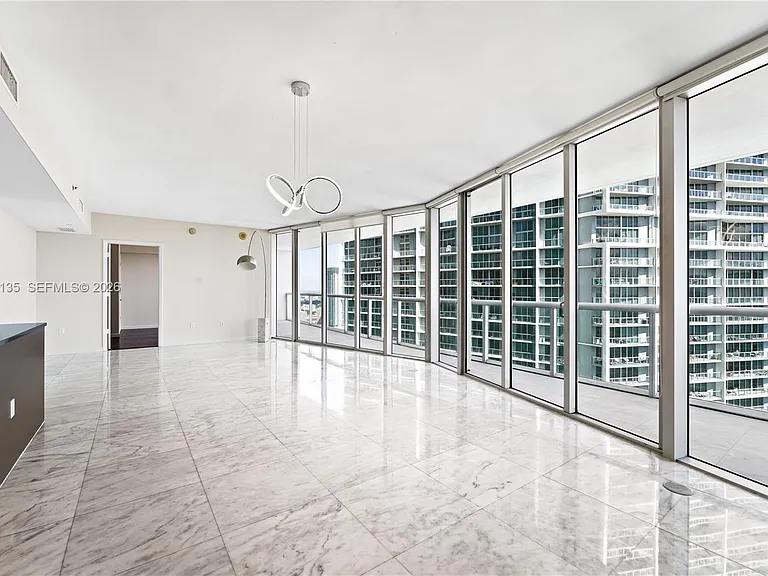 495 Brickell Ave #3904 — Photo 2