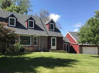 1520 Ridge Rd, Mount Pleasant, MI 48858