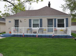 4355 S 43rd St, Greenfield, WI 53220