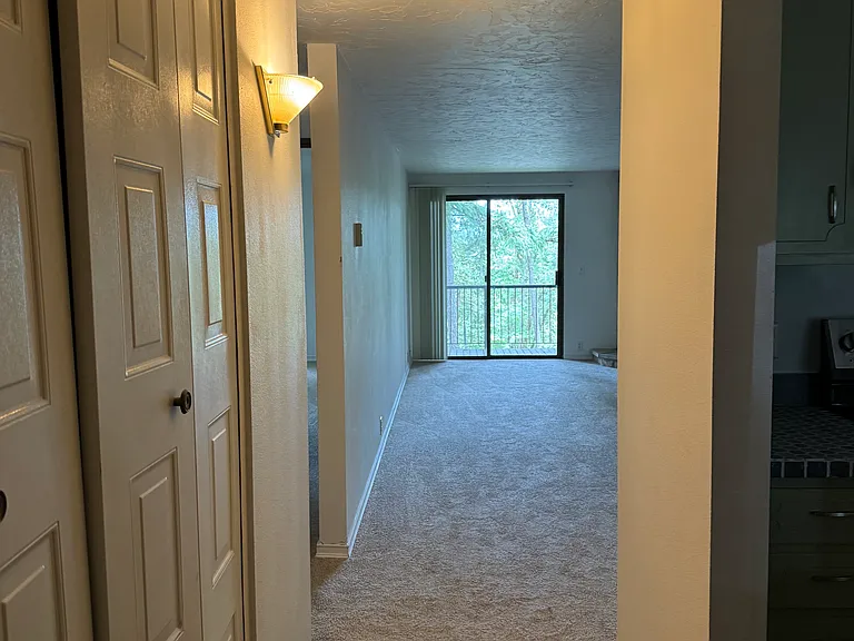 2671 Woodstone Pl — Photo 3