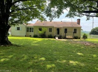 6800 Frieden Church Rd, Gibsonville, NC 27249
