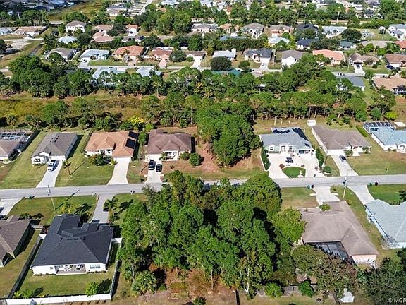 5th image of 5932 NW Wolverine Rd