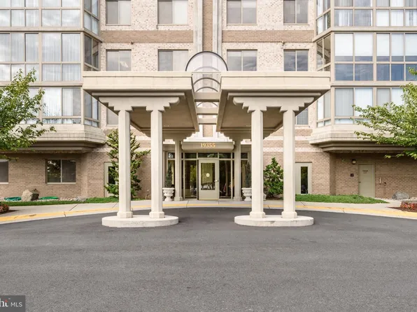 19355 Cypress Ridge Ter Unit 210, Leesburg, VA 20176