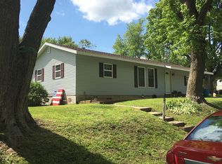 25973 County Road 275, Carrollton, MO 64633