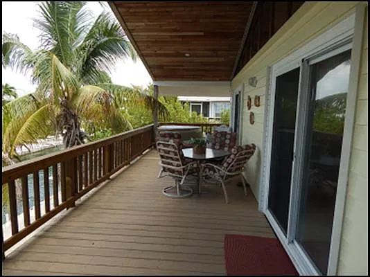 2 bed, 1000 sqft, $5,700 — Photo 4