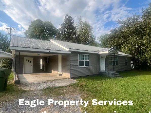 739 W Fort St, Chatsworth, GA 30705
