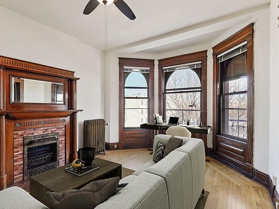 2nd image of 627 E Franklin Ave APT 201