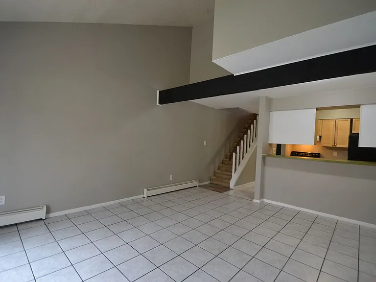 4417 N Carefree Cir — Photo 9