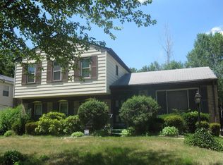 1503 Shady Glen Dr, District Heights, MD 20747