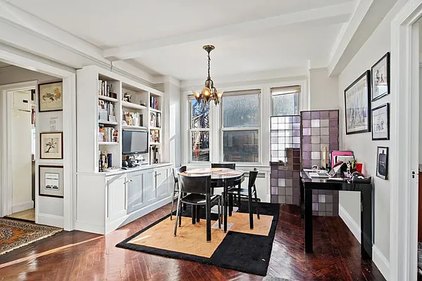 Sold by Keller Williams NYC | media 11