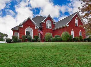 100 Lake Crest Dr, Madison, AL 35758