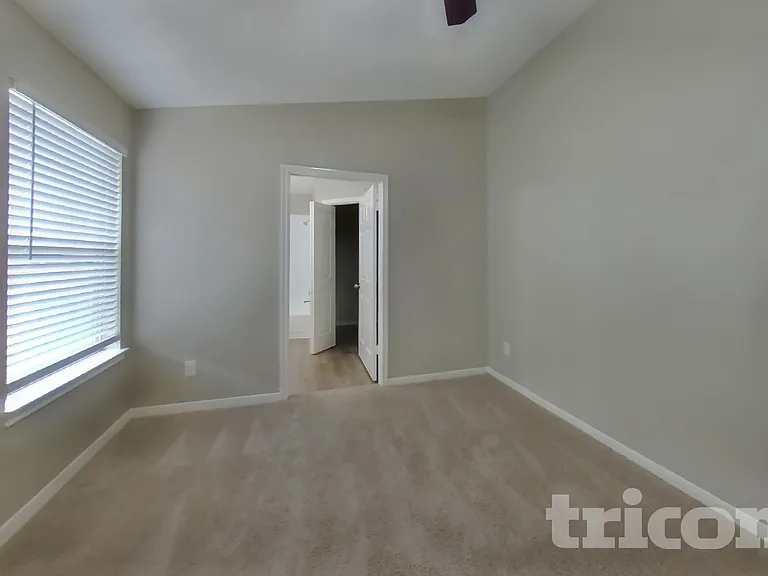 3215 Boynton Dr — Photo 7