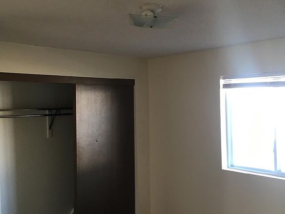 4th image of 3117 Belmont St APT C