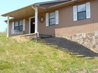 975 Old Snapps Ferry Rd, Chuckey, TN 37641