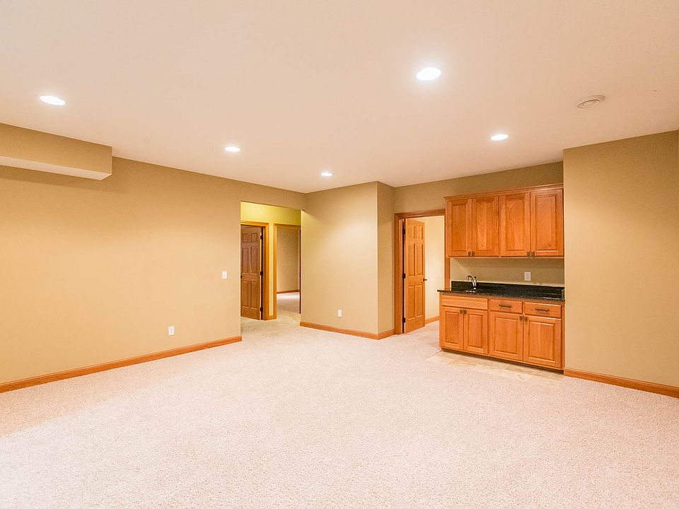 1st image of 15608 Dunberry Cir