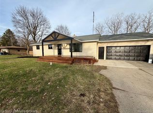 5221 Capri Ln, Flint, MI
