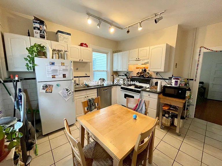 378 Washington St #2A — Photo 11