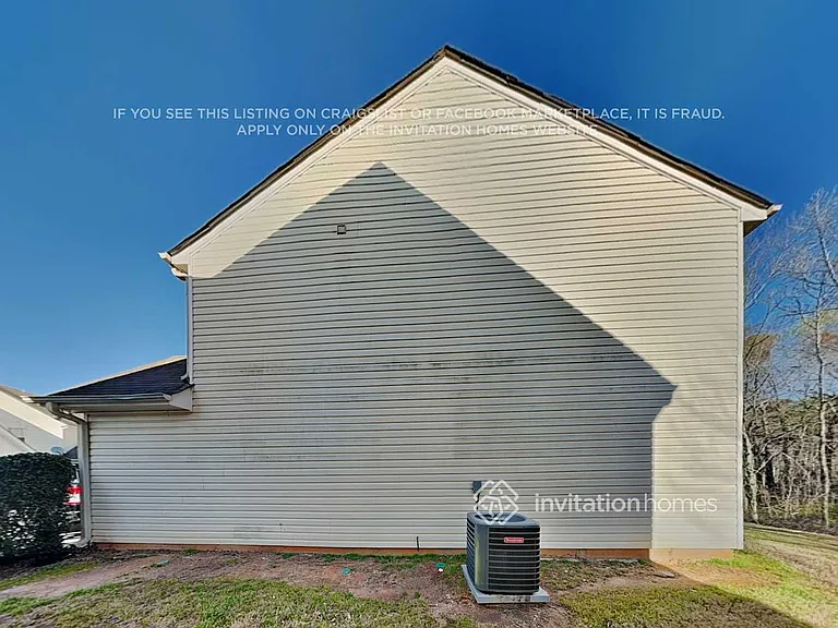 324 Springbottom Ct — Photo 16