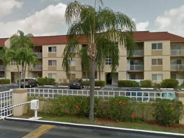 18810 NW 57th Ave APT 202, Hialeah, FL 33015