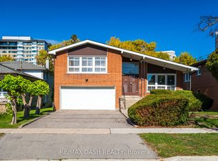 48 Russfax Dr, Toronto, ON M2R 3B1