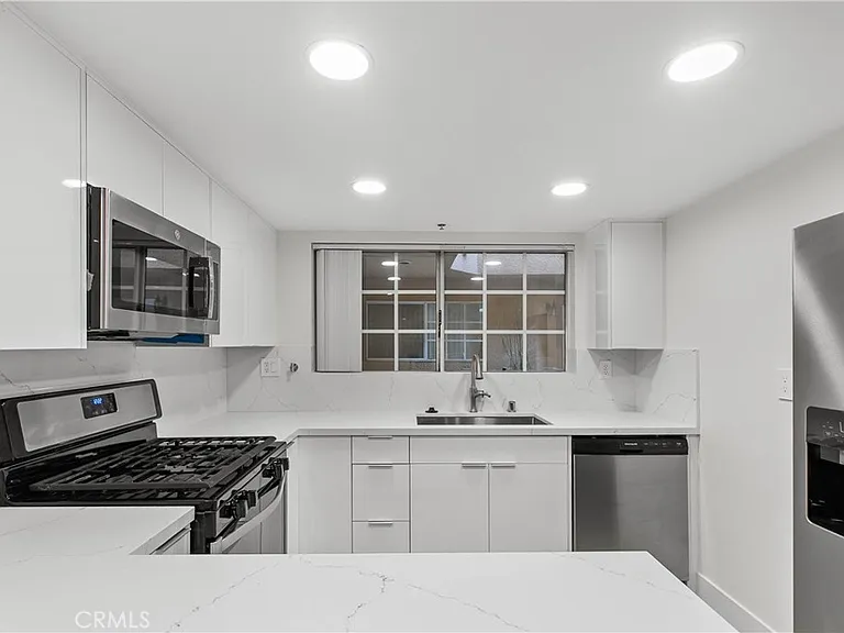 345 W Alameda Ave #104 — Photo 8