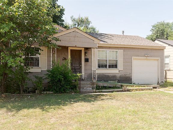 3rd image of 920 SW 47th St