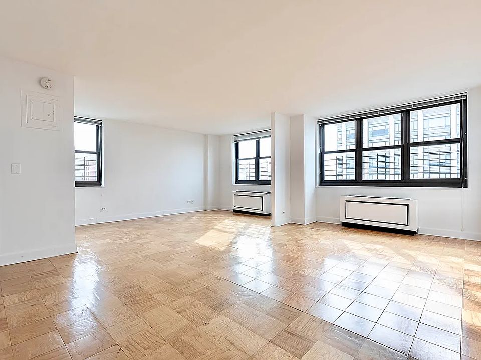 1st image of 200 E 72nd St #32GH