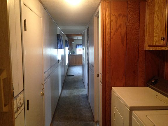 5th image of 3925 North Ridge Road East #30