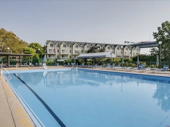 7-04 166th Street image 19 of 24