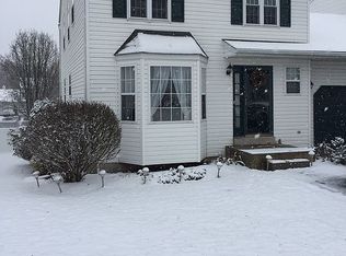 124 Merion Dr, Royersford, PA 19468